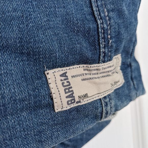 Garcia Denim sleeveless Jean jacket, denim sleeveless vest size Medium @c - Picture 3 of 7